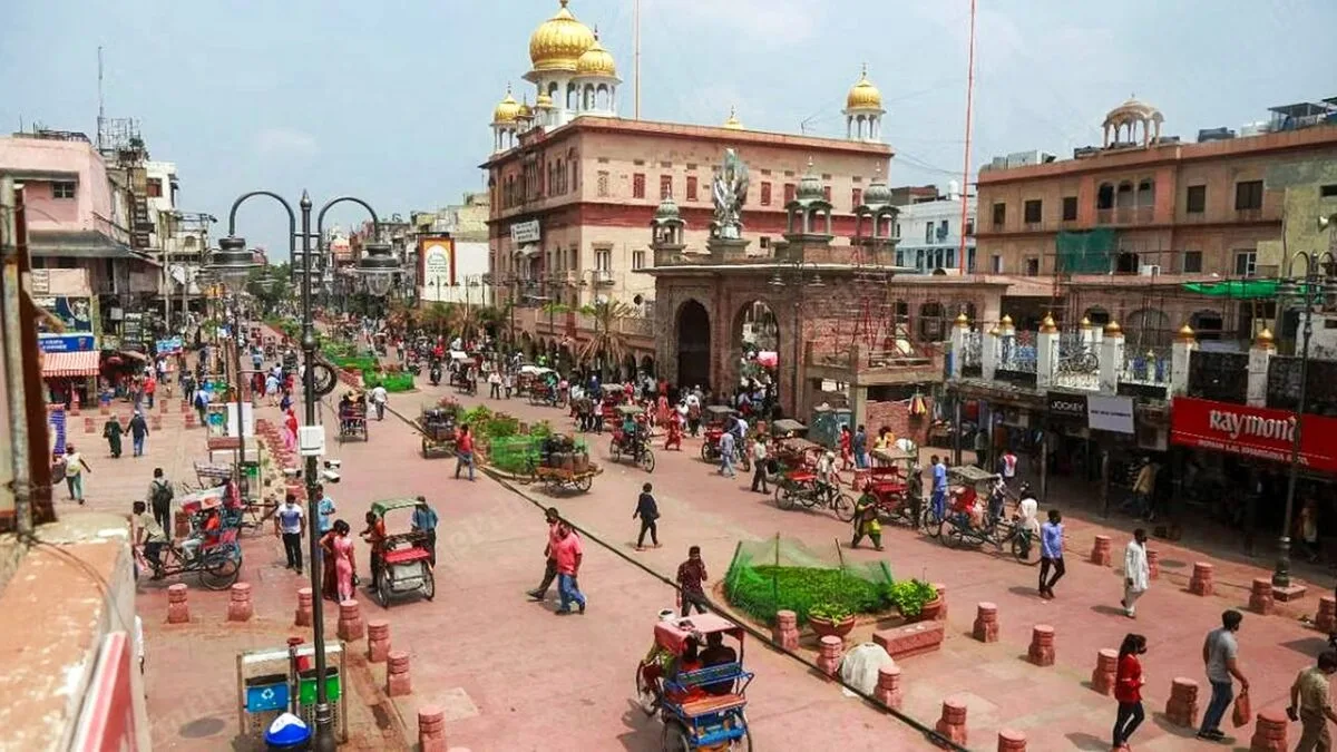 Chandni Chowk, Jama Masjid, Old Delhi lanes - Best Place To Visit In Delhi  A simple Month-By-Month Guide (January → December)